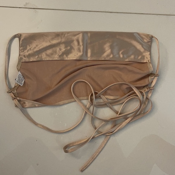 Top - Picture 2 of 2